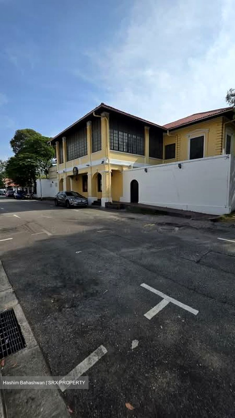 Kandahar Street (D7), Office #549528861